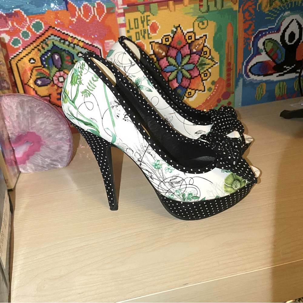 Floral and polka dot platform heels, Size 36, Worn once